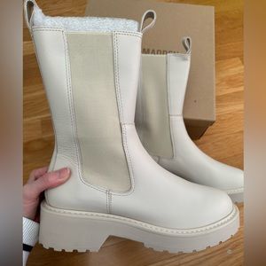 NWT Steve Madden Involved Boot